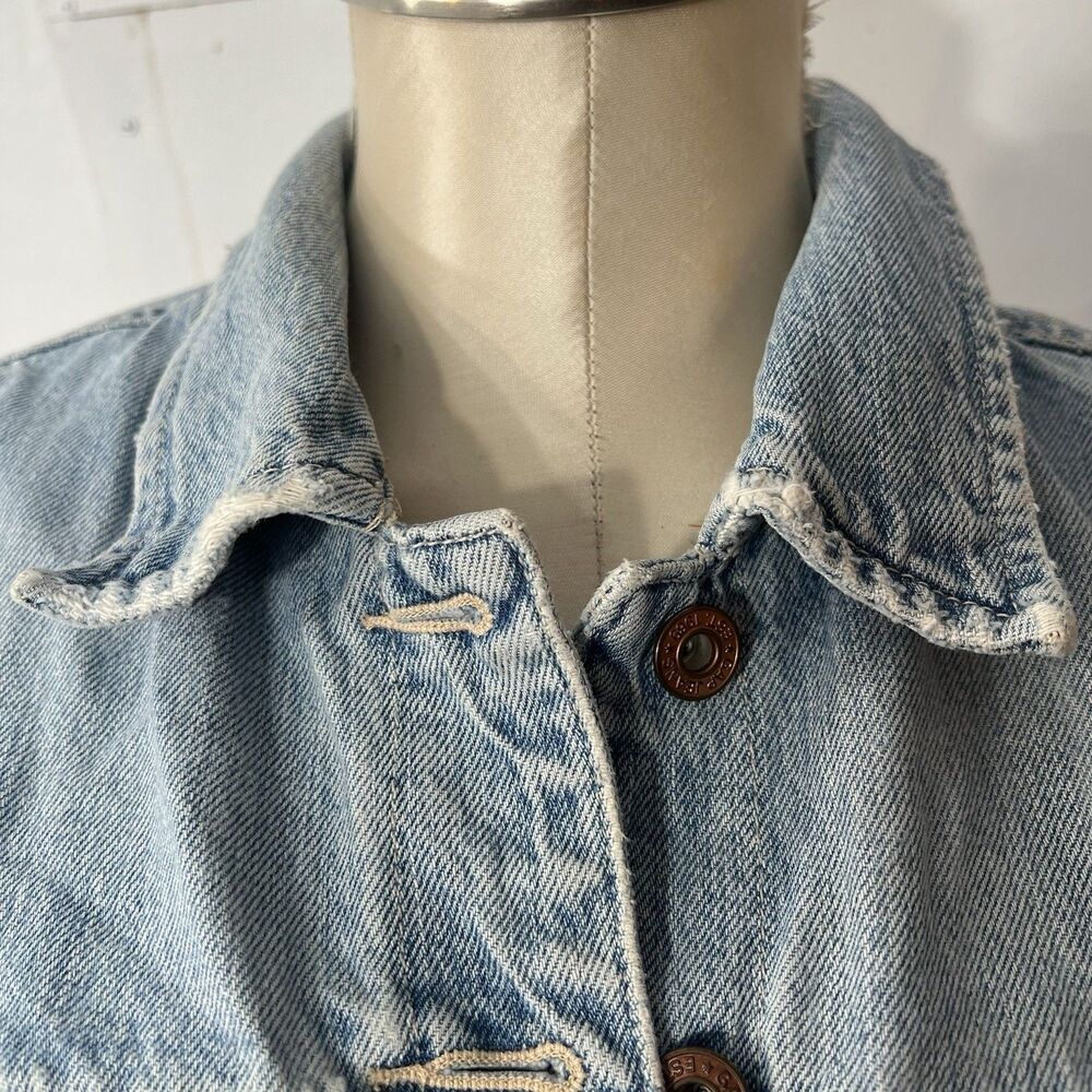 GAP Jean Jacket Size Medium Vintage 2000 Blue Denim Cropped Button Front - Picture 10 of 12